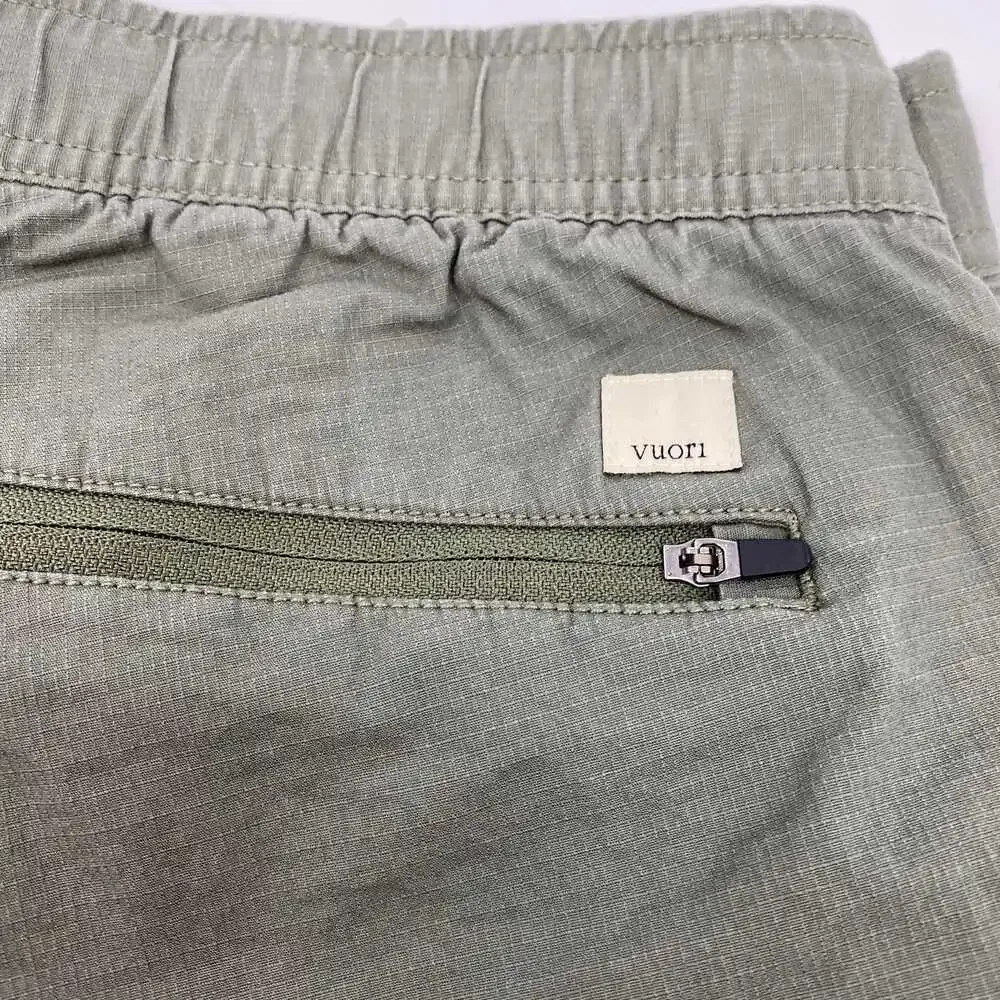 Vuori Green Cotton Blend Jogger Pants | Men’s M Regular
